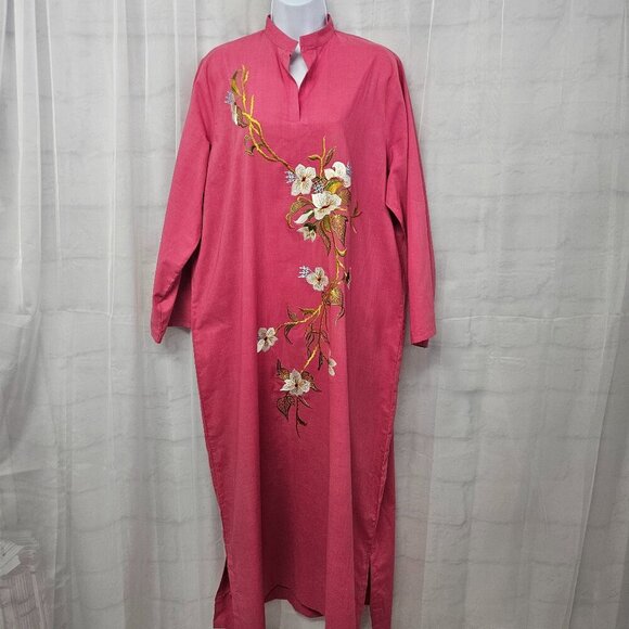 Pink Floral Embroidered Kaftan Style Dress